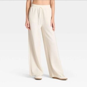 Women's Cream Wide-Leg Pants